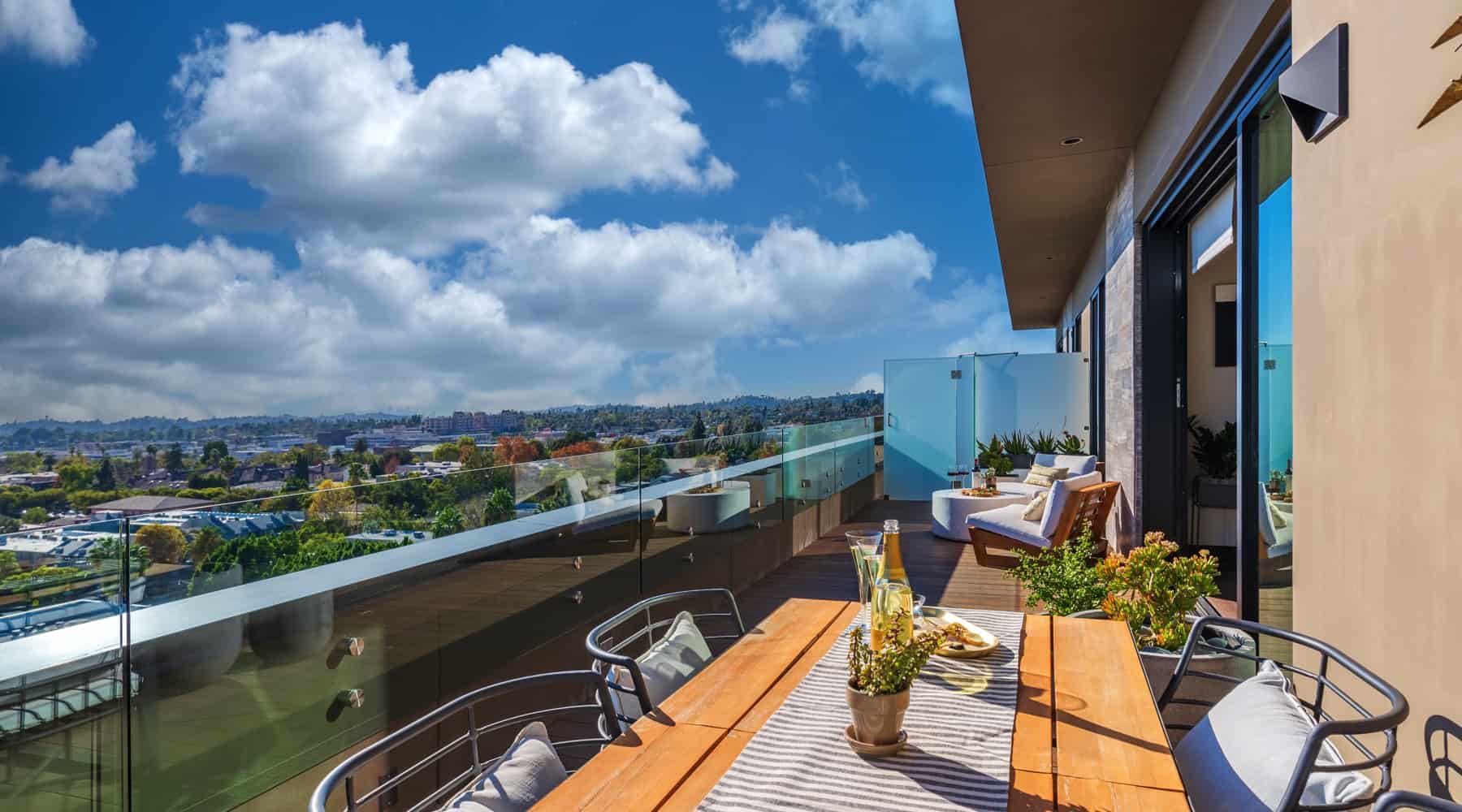 388_Penthouse_Deck_View